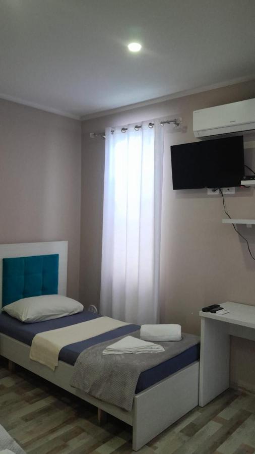 Shkoder Hotel Temali Exteriör bild