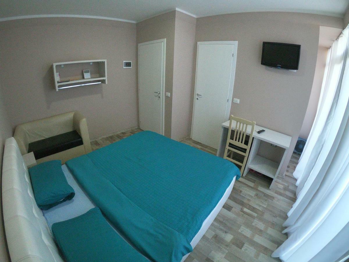 Shkoder Hotel Temali Exteriör bild